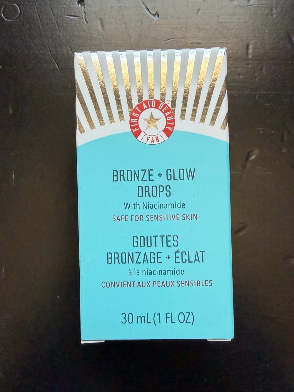 First Aid Beauty Bronze + Glow Drops - Picture 4 of 6